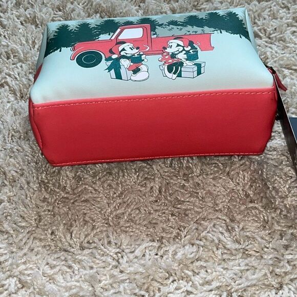 NWT Loungefly Mickey Minnie Cosmetic Bag Winter Holiday Christmas Tree Pickup Tr - Picture 9 of 14
